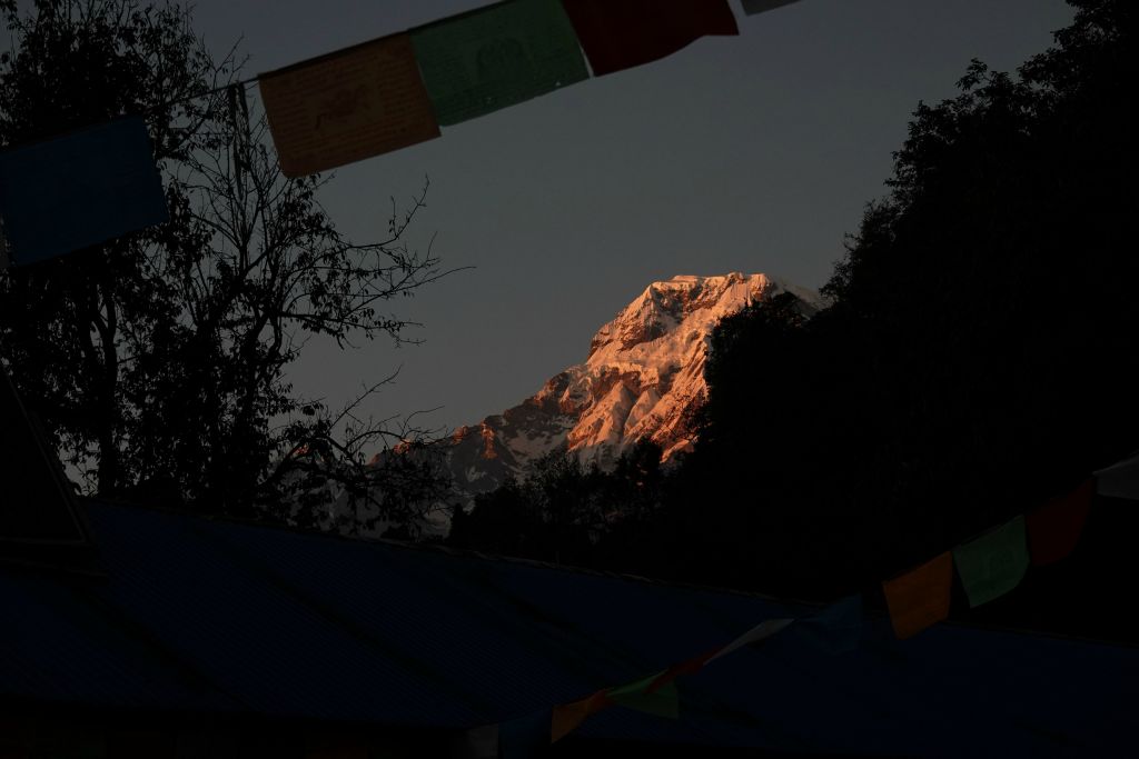 L'Annapurna Sud au soleil couchant